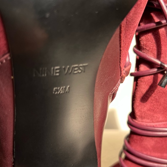 Nine West Maroon Leather Lace-Up Boot Size 5 1/2 - Picture 5 of 12